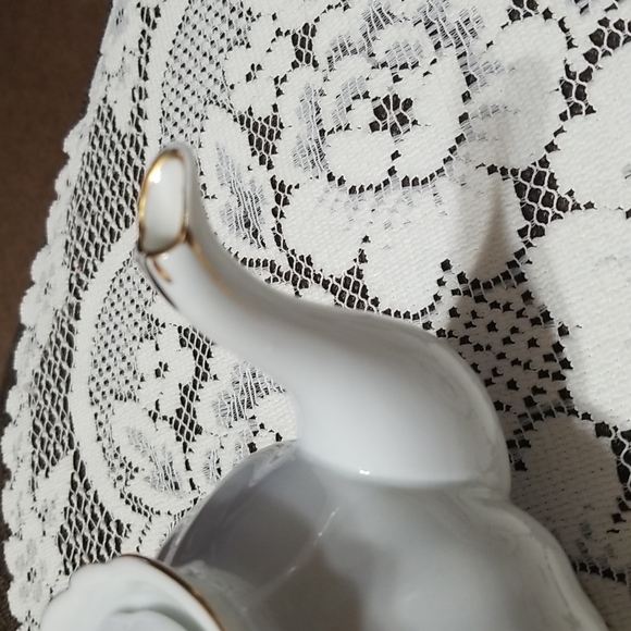 Vintage  Tea pot. - Picture 9 of 9